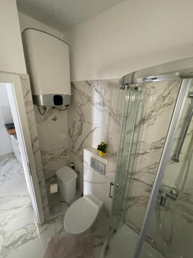 Apartment Nikola Матулі Екстер'єр фото