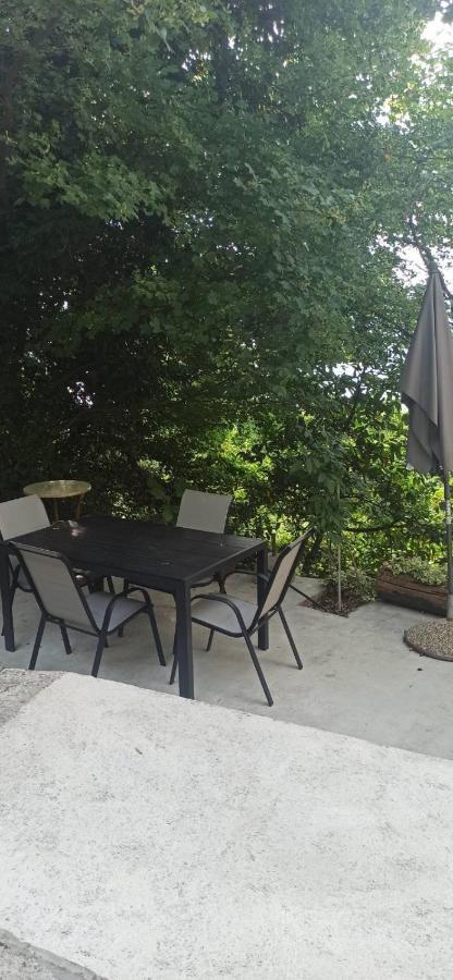 Apartment Nikola Матулі Екстер'єр фото