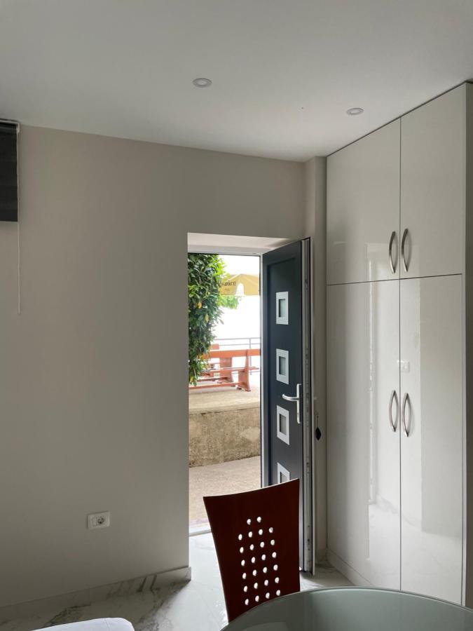 Apartment Nikola Матулі Екстер'єр фото