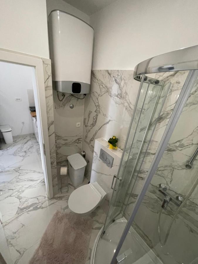 Apartment Nikola Матулі Екстер'єр фото